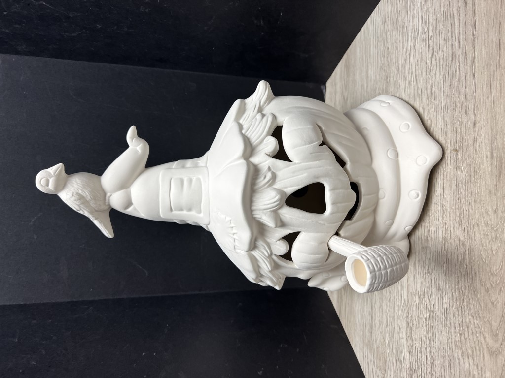 Glenview Scarecrow Pumpkin Head & Pipe G11-101 - All Fired Up